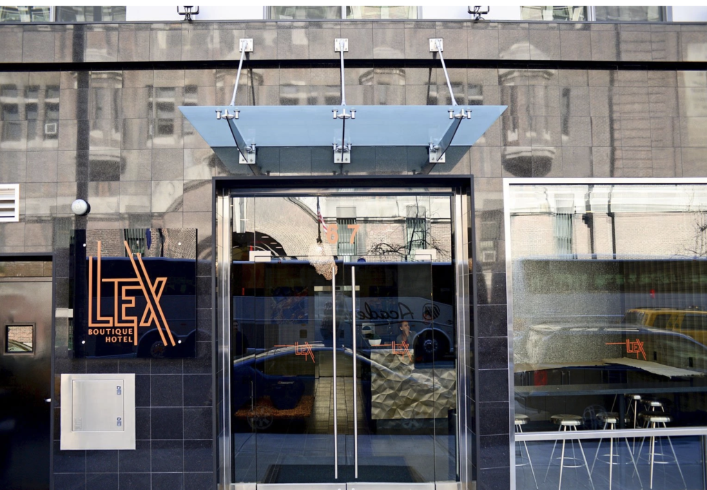 Lex Xen Inn 7